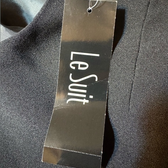 Le Suit Sleeveless Sheath Dress - Picture 7 of 10